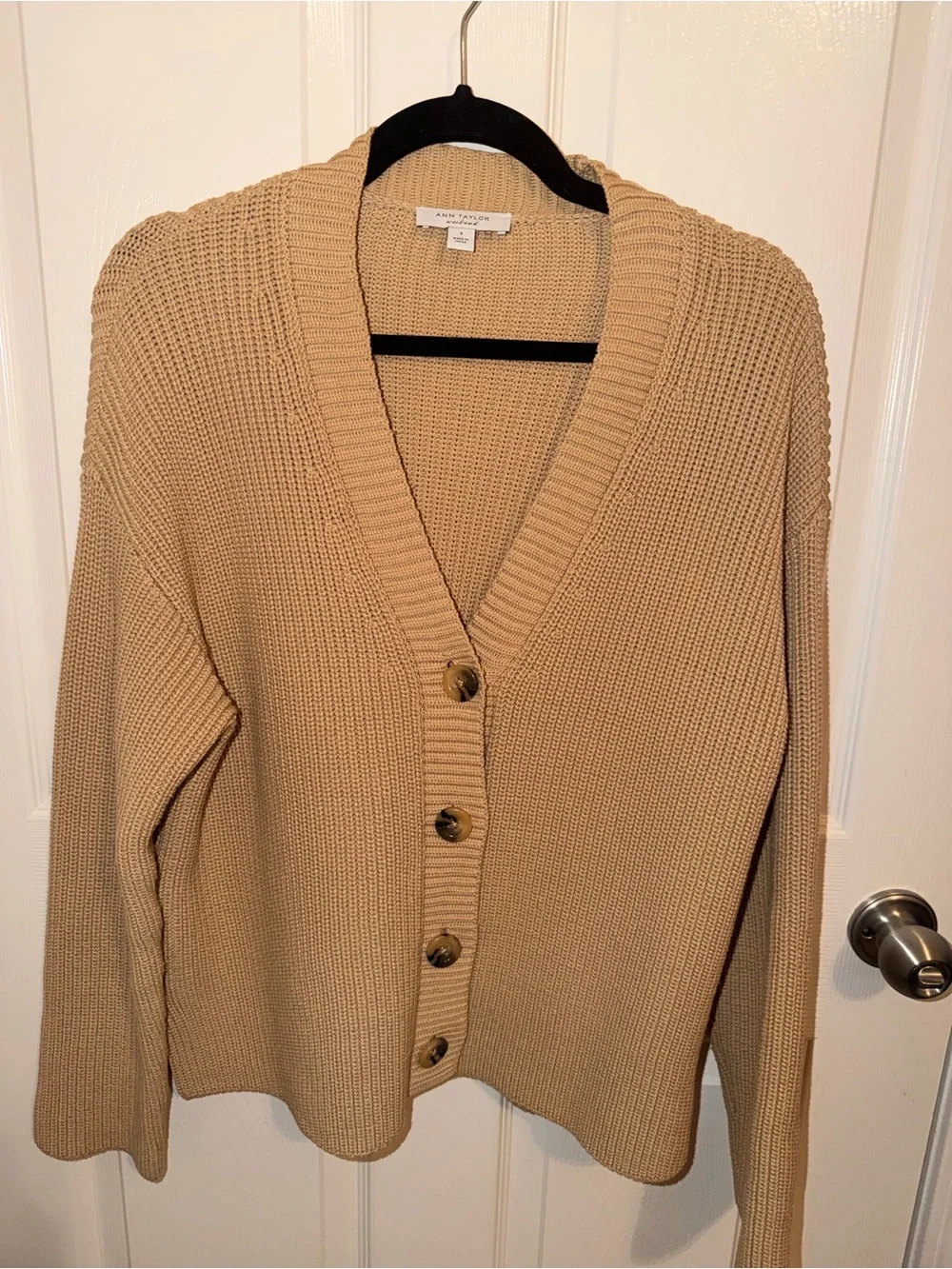 Ann Taylor Beige/Tan Ribbed Button-Front Cardigan